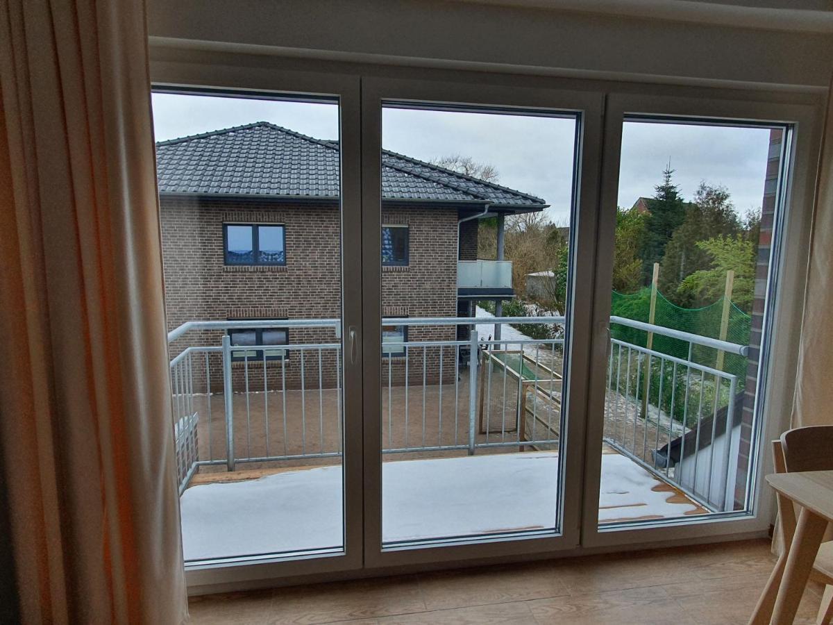 Haus Taybeerweg Apartment Aurich Exterior photo