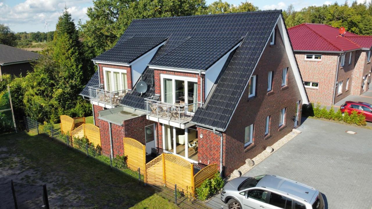 Haus Taybeerweg Apartment Aurich Exterior photo